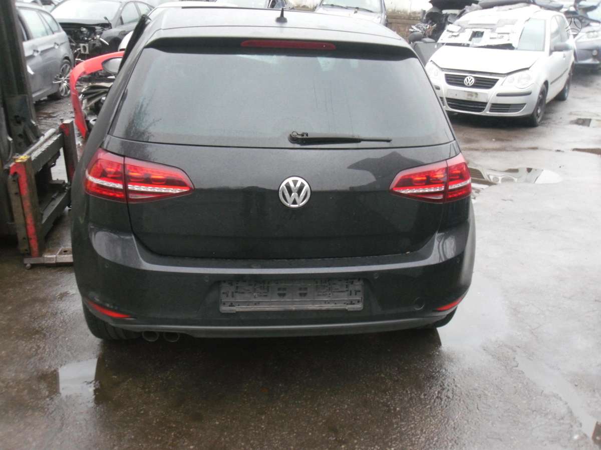 Volkswagen Golf for parts