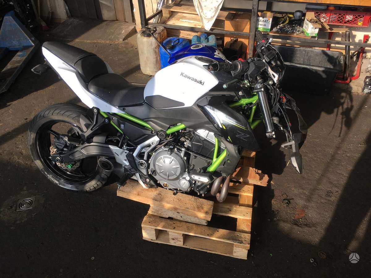 Kawasaki Z, street / classic