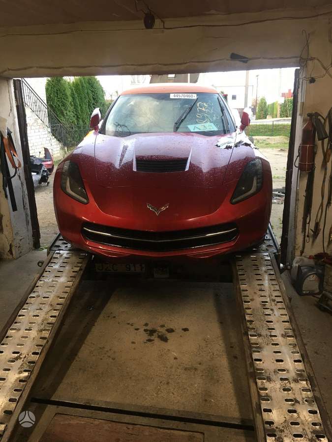 Chevrolet Corvette, Duris, durys
