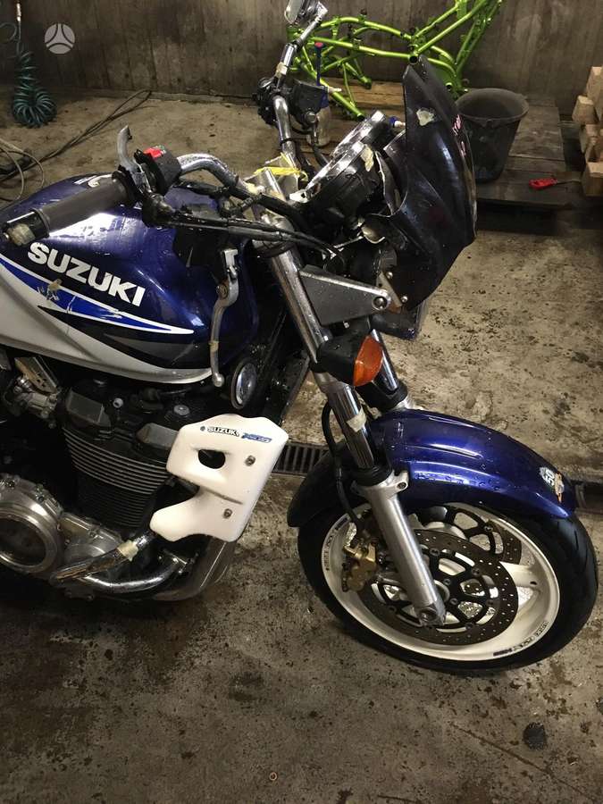 Suzuki GSX, street / классические