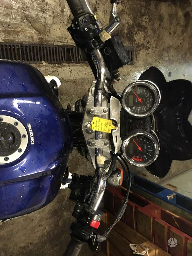 Suzuki GSX, street / classic