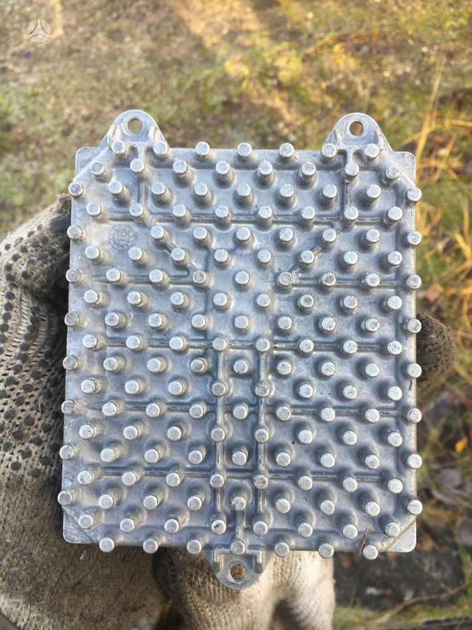 BMW 760 chassis parts