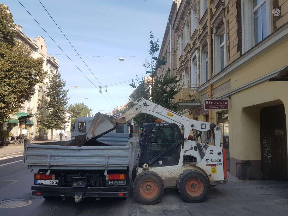 Savivarčio nuoma Bobcat nuoma