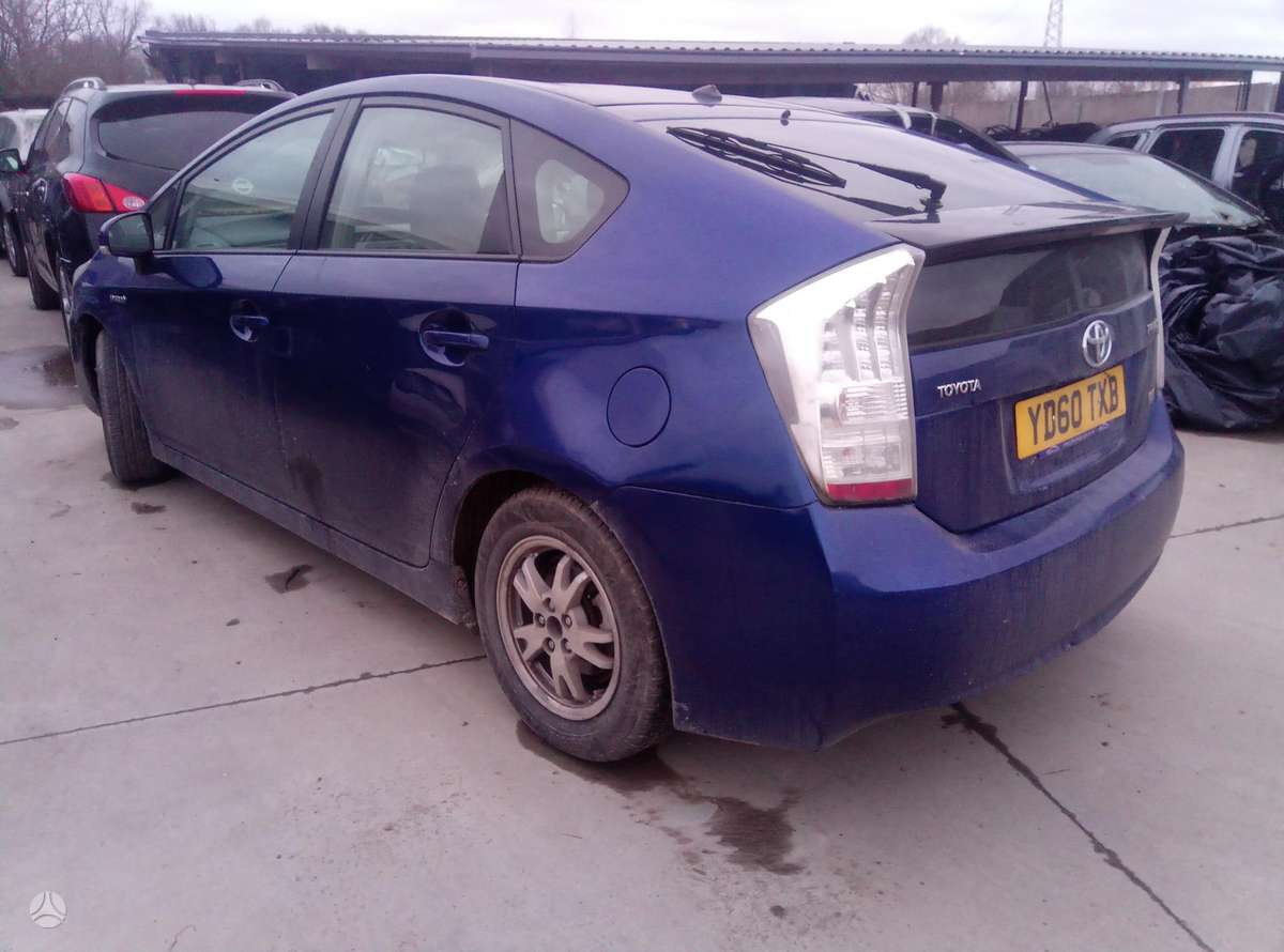 Toyota Prius body parts