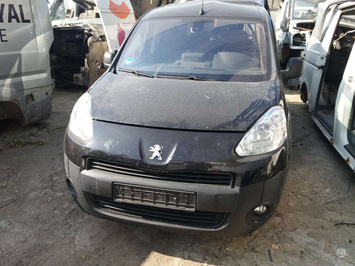 Peugeot Partner dalimis. Rida 124000km