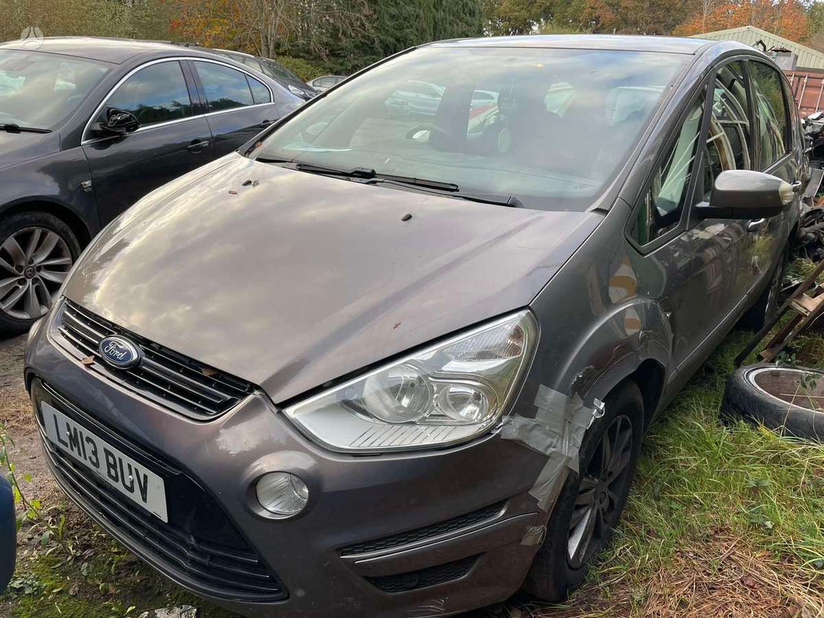 Ford S-MAX по частям