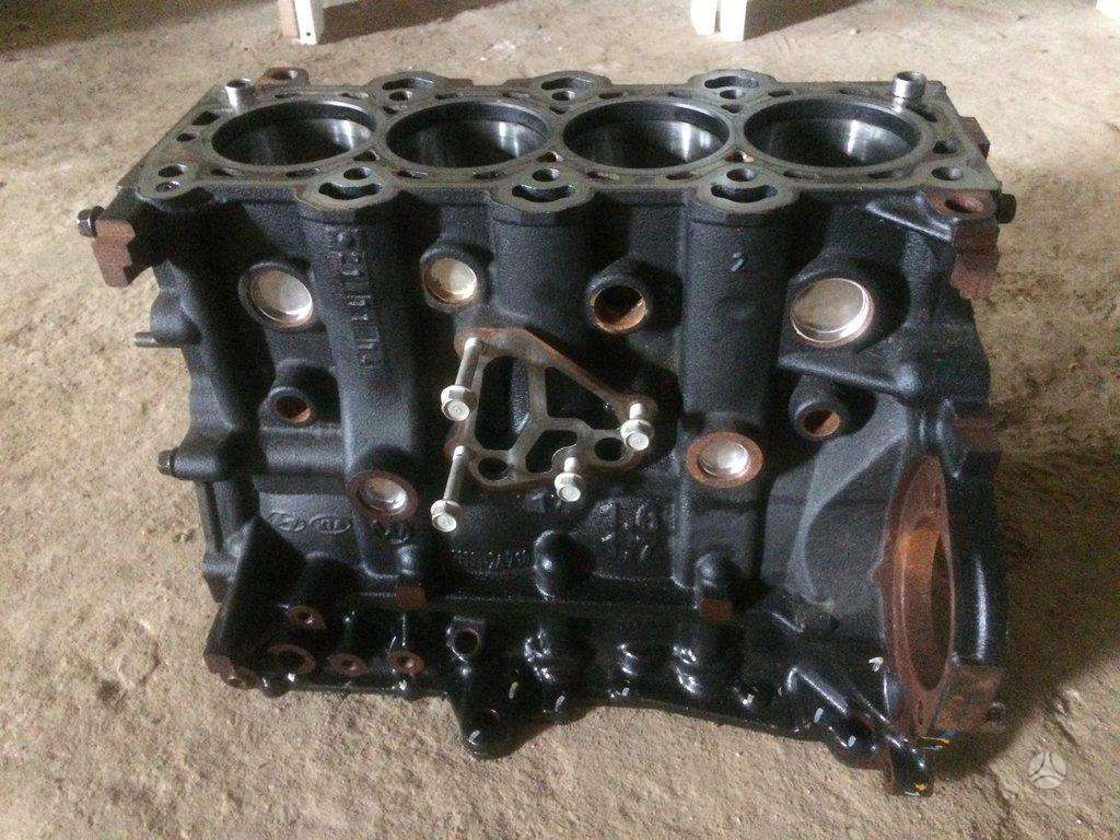 Hyundai i30, D4FB, engine block