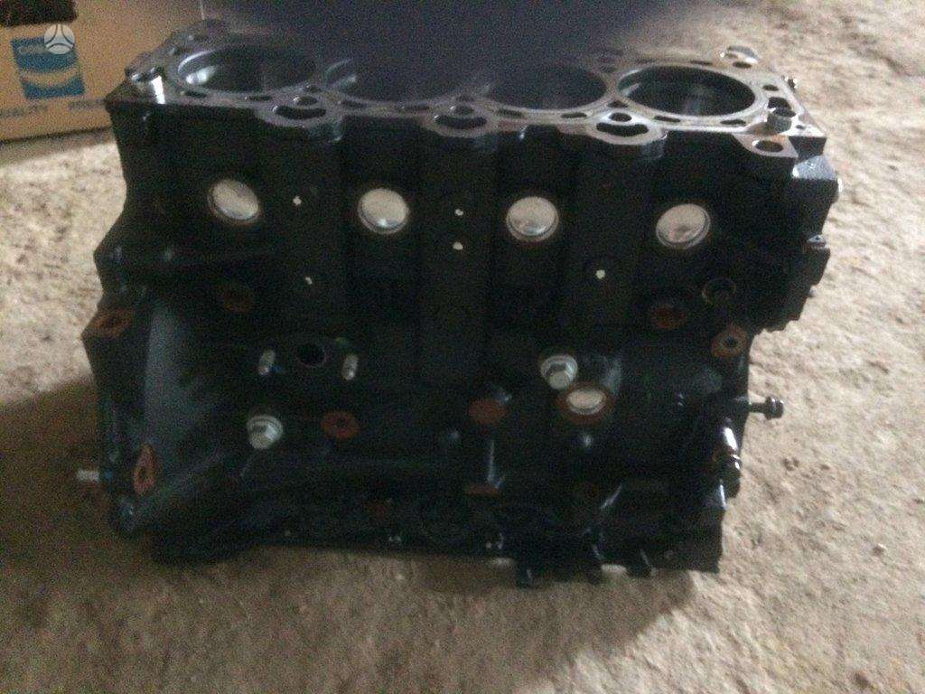 Hyundai i30, D4FB, engine block