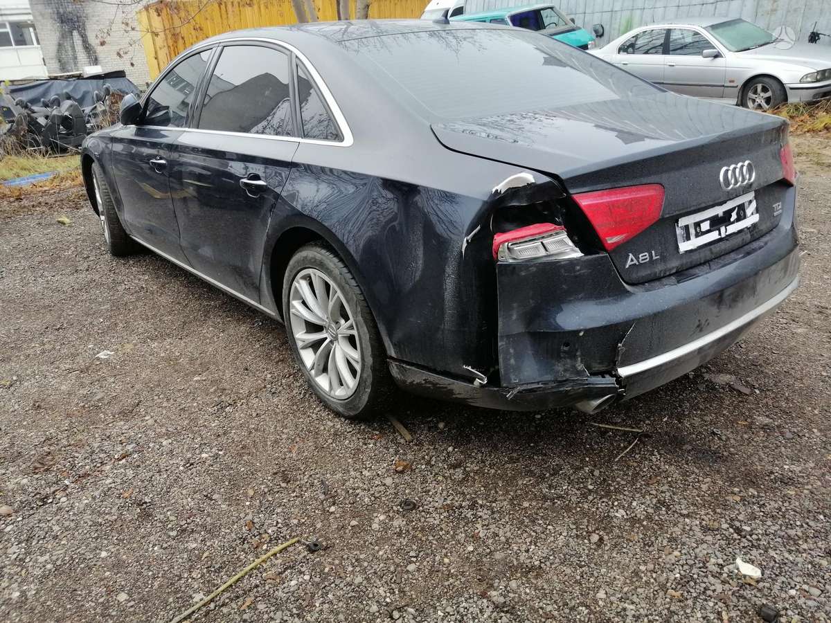 Audi A8 rezerves daļās. A8 long dalimis
