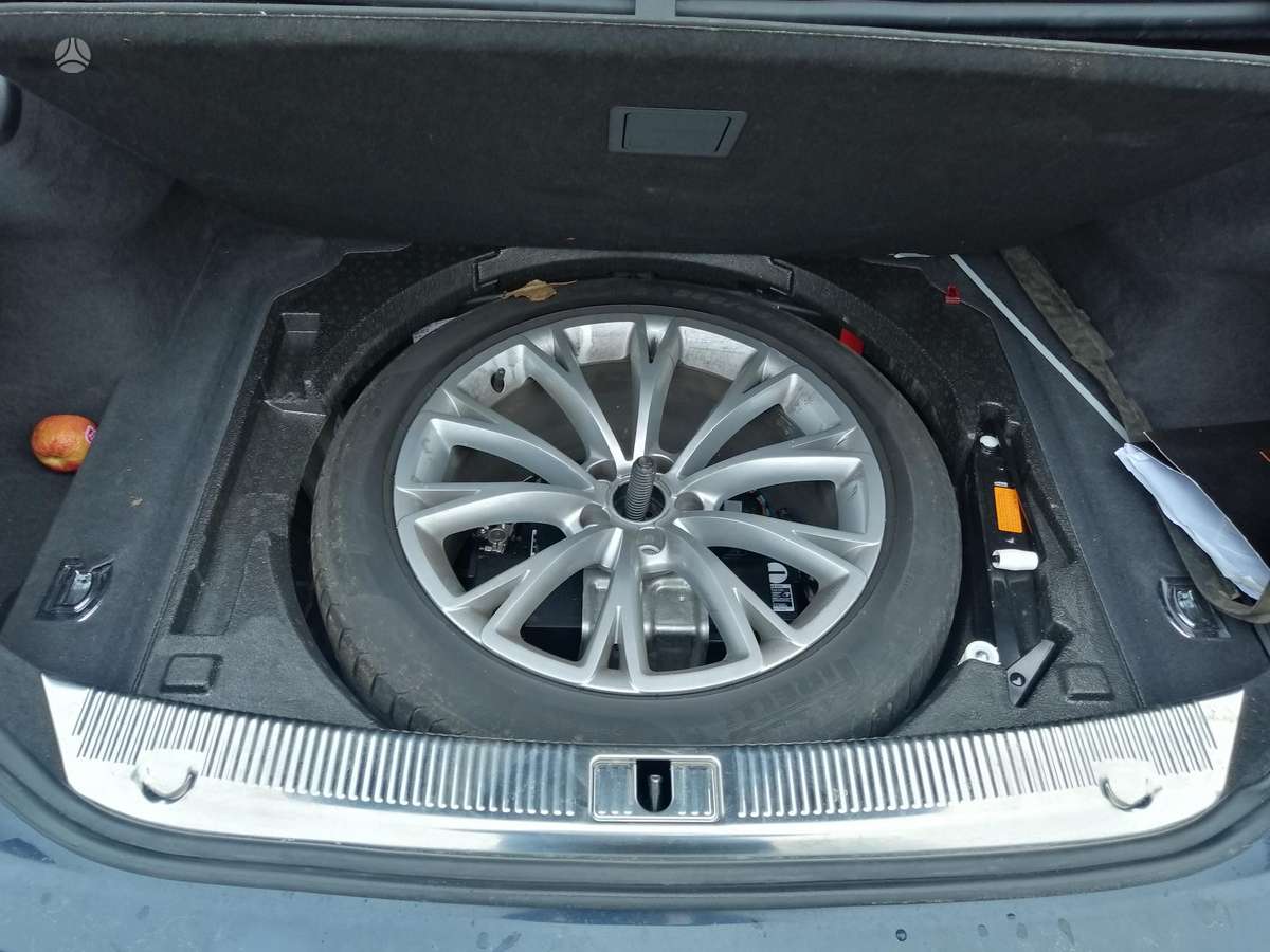 Audi A8 rezerves daļās. A8 long dalimis