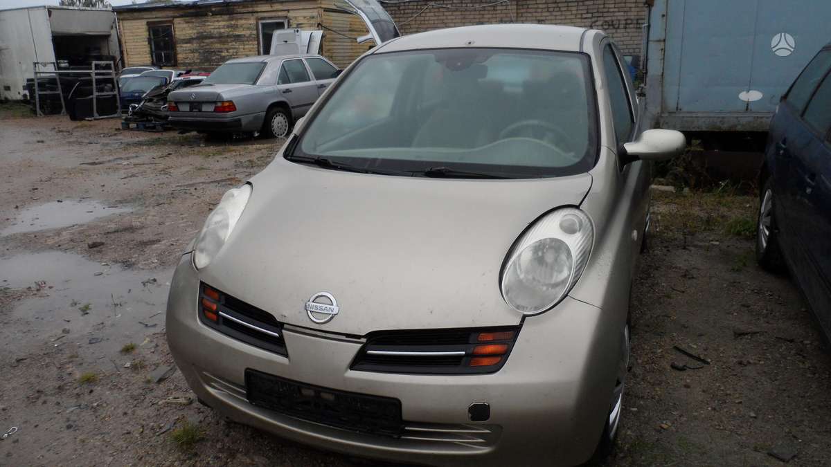 Nissan Micra