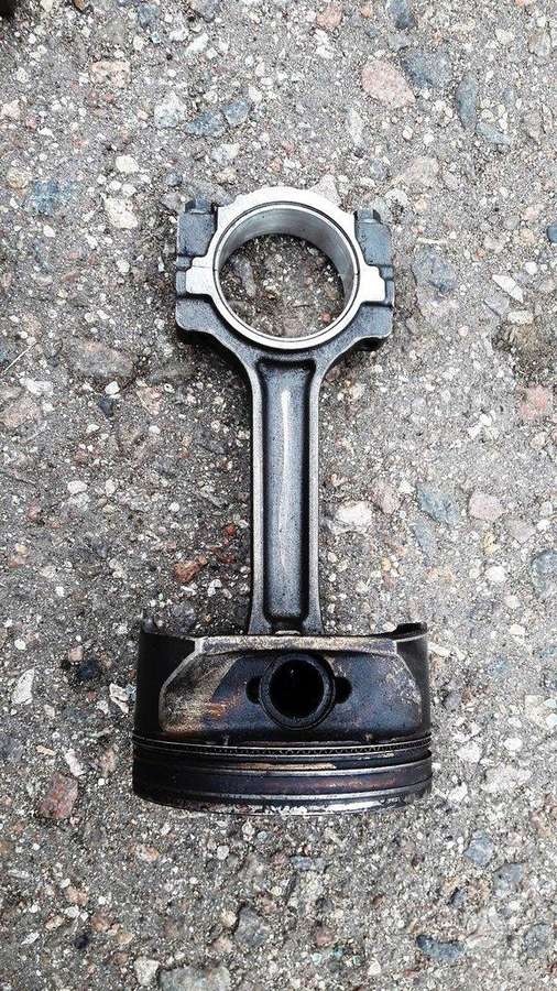 Chevrolet Chevy Van pistons