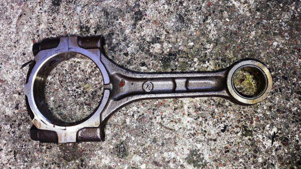 Subaru Tribeca, EZ30, pistons, engine block, cylinder head