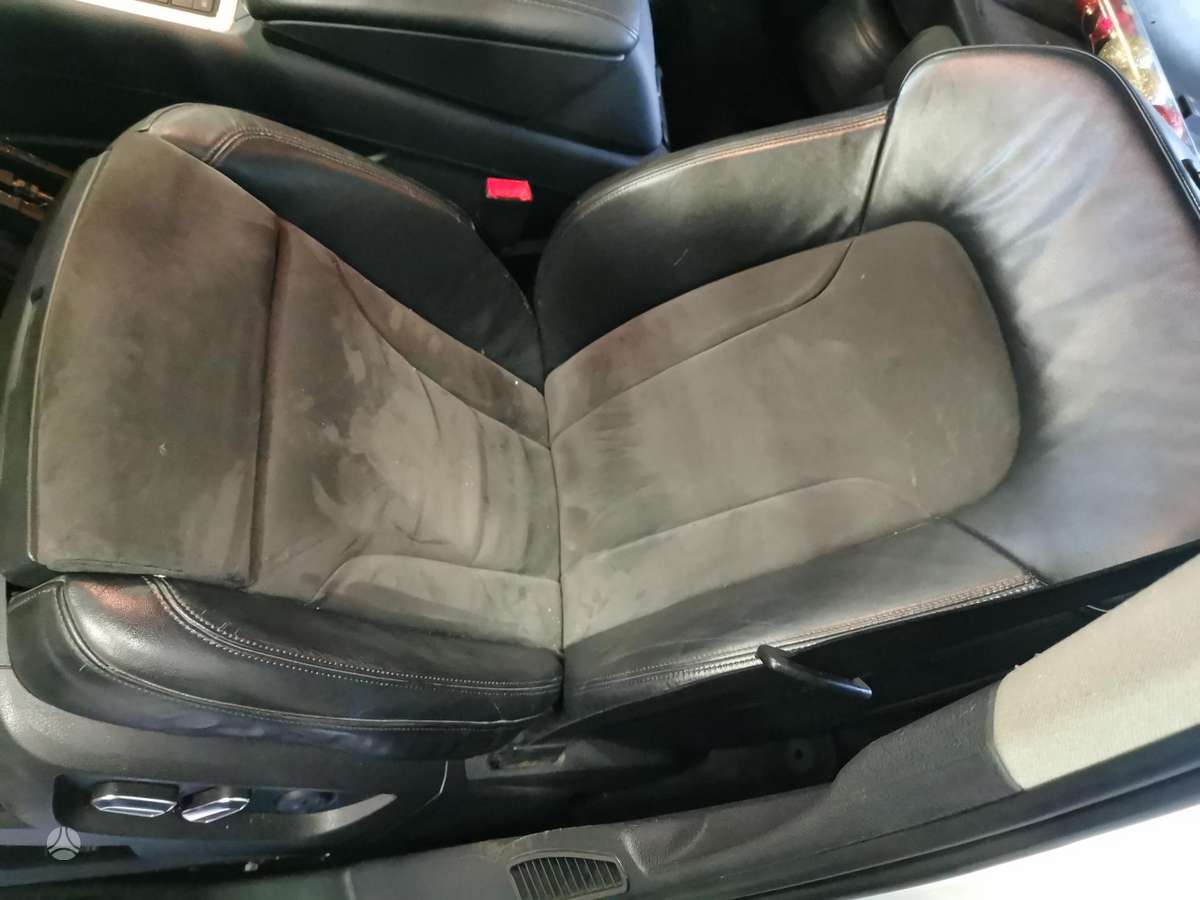 Audi Q7 for parts