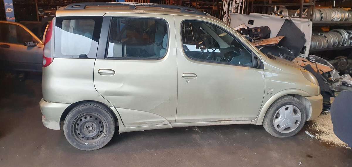 Toyota Yaris Verso