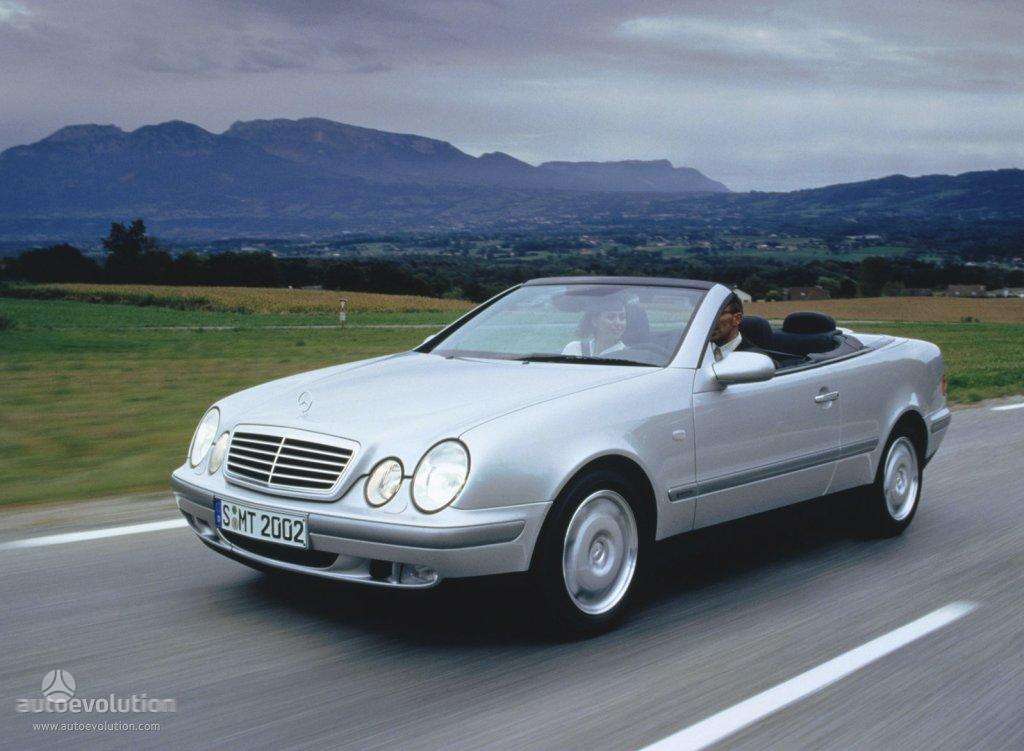 Mercedes-Benz CLK200 по частям