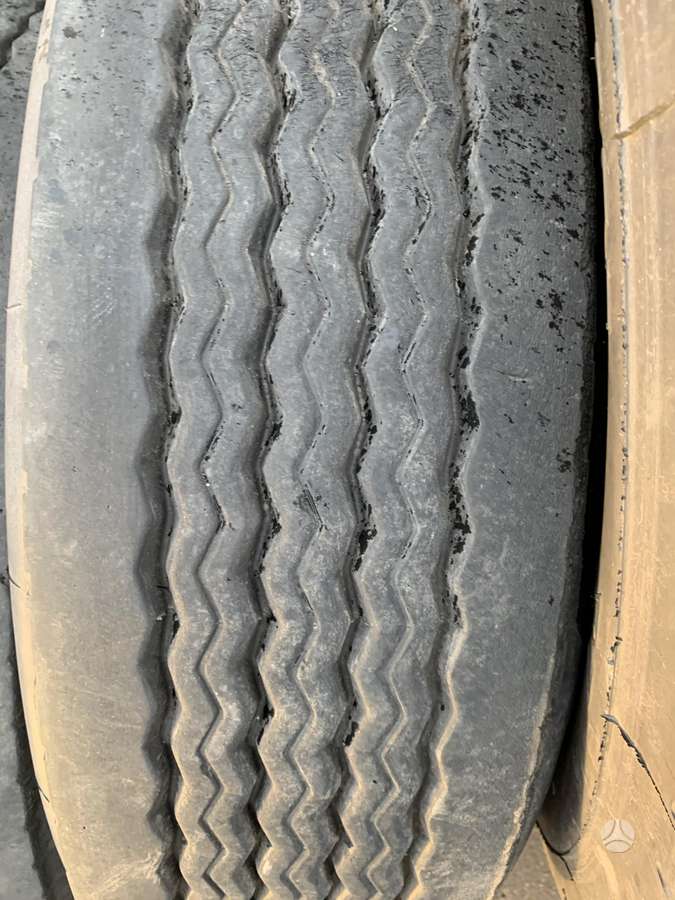 Pirelli, universalios 265/70 R19