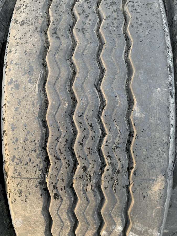 Pirelli, all-season 265/70 R19
