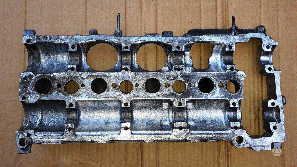 Land Rover Freelander, 9656950580, cylinder head