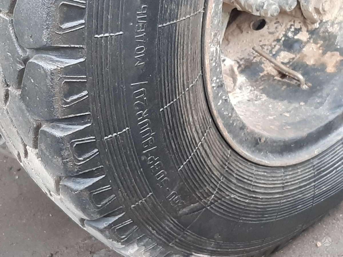 -Kita- Kamaz, всесезонные 9/Nėra R20