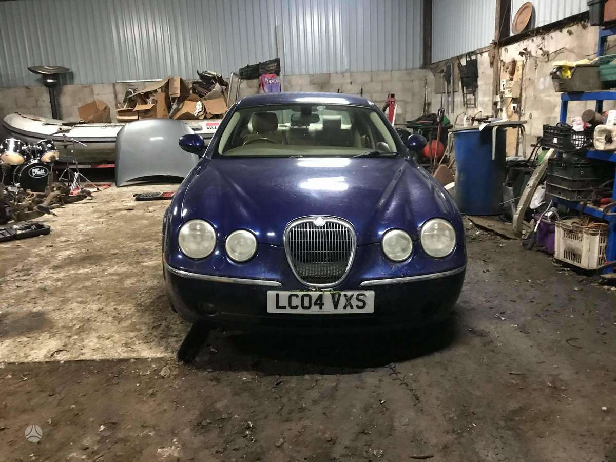 Jaguar S-Type rezerves daļās
