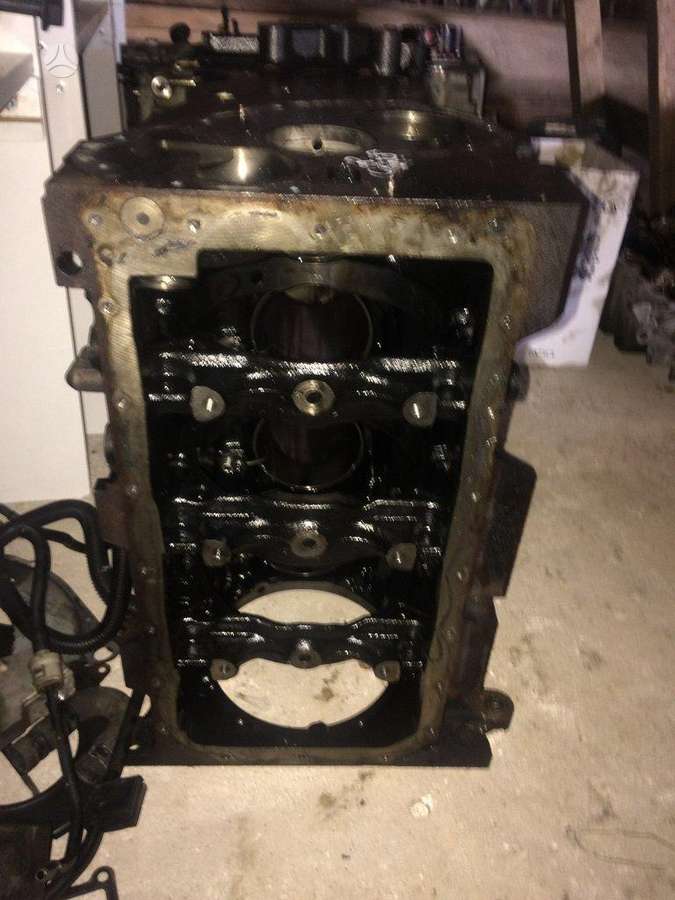 Jeep Grand Cherokee engine block