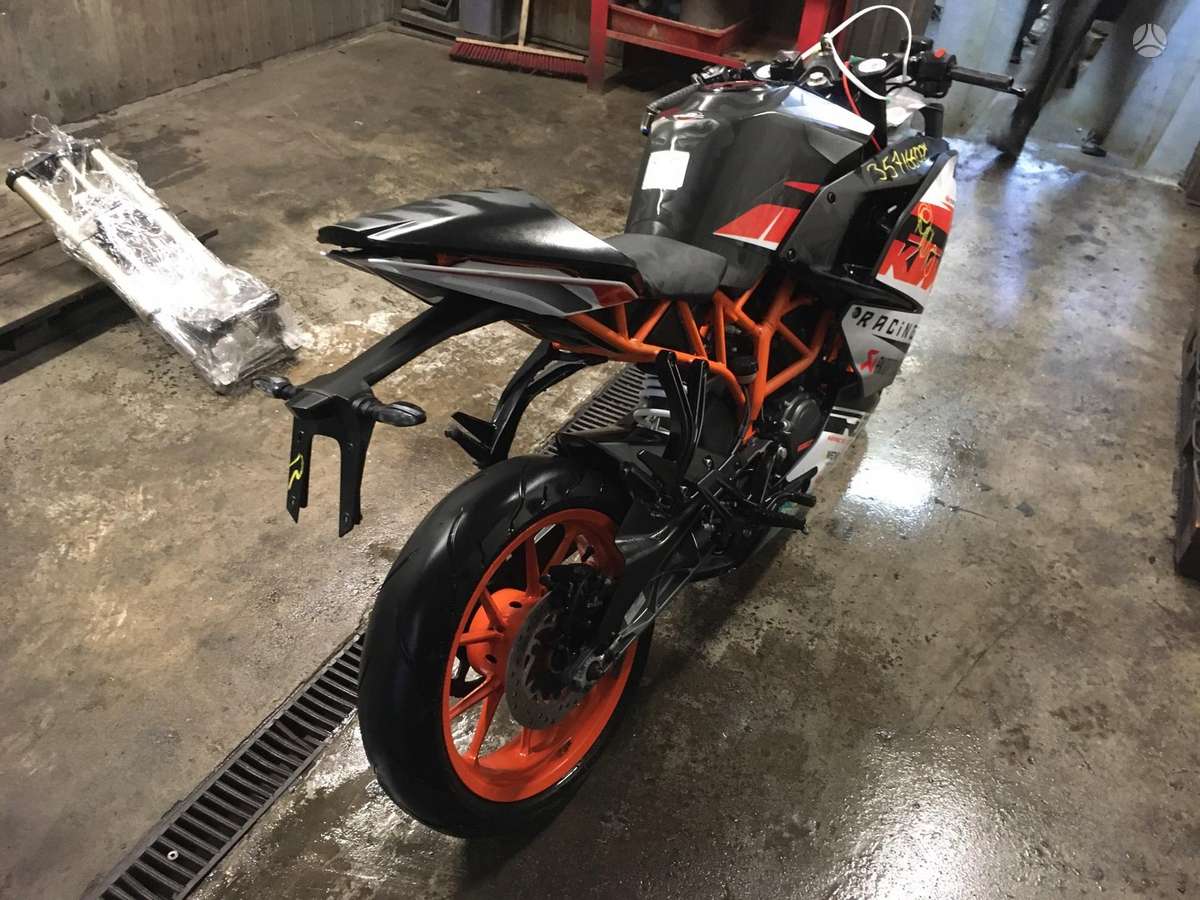 KTM RC, superbikes