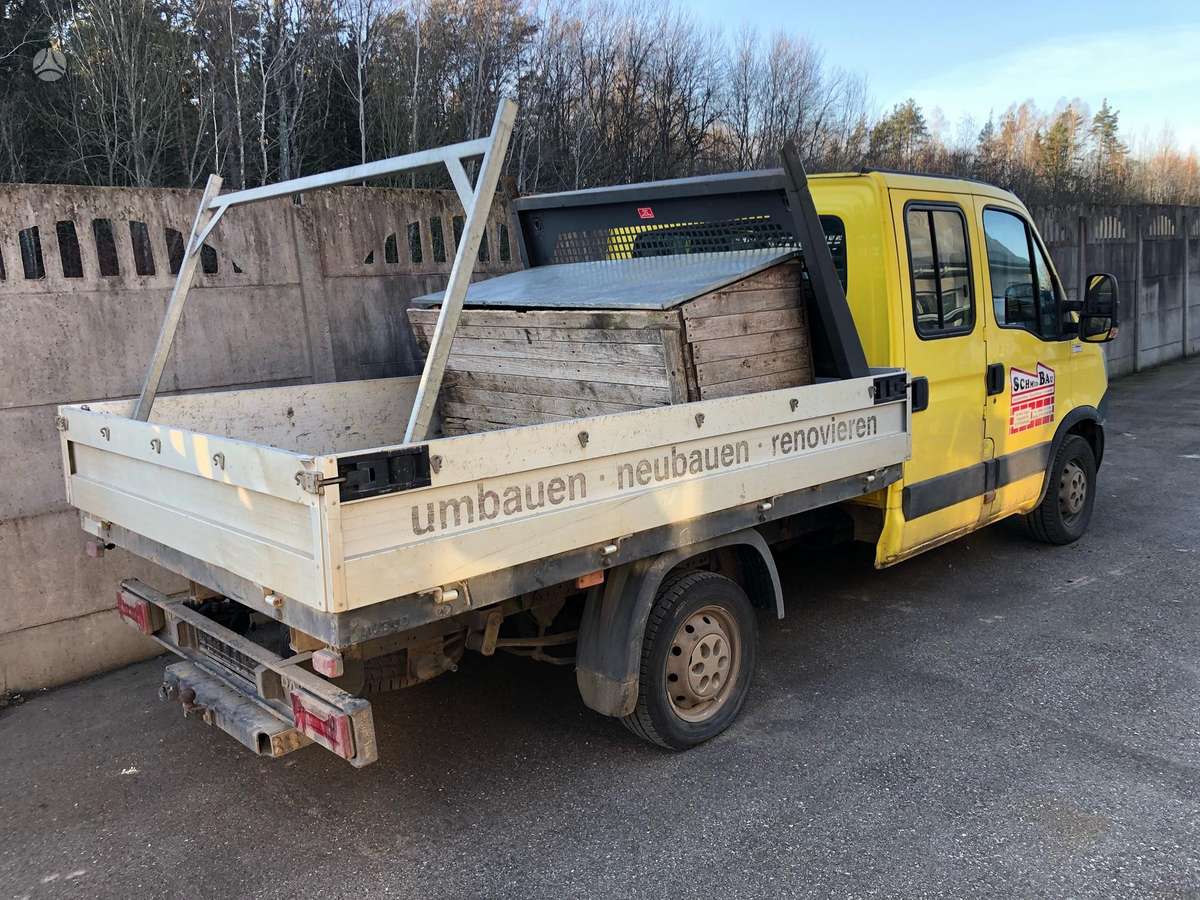 Iveco Daily, cargo vans