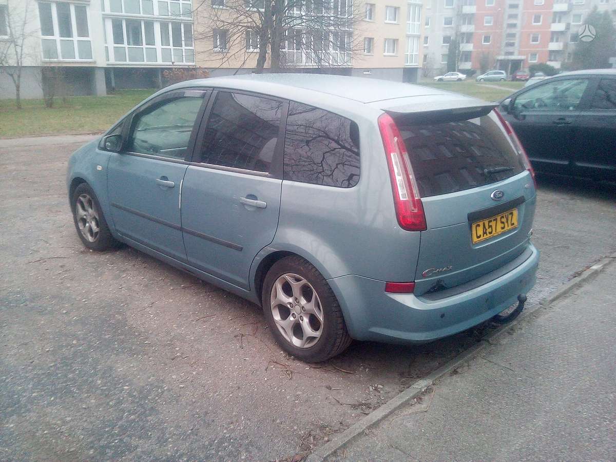 Ford C-MAX dalimis. Viskas yra