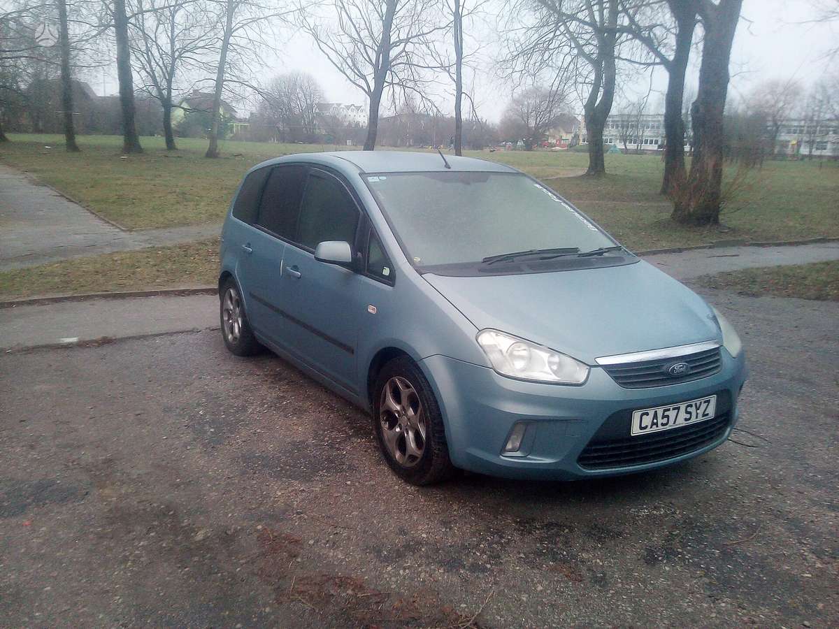 Ford C-MAX dalimis. Viskas yra