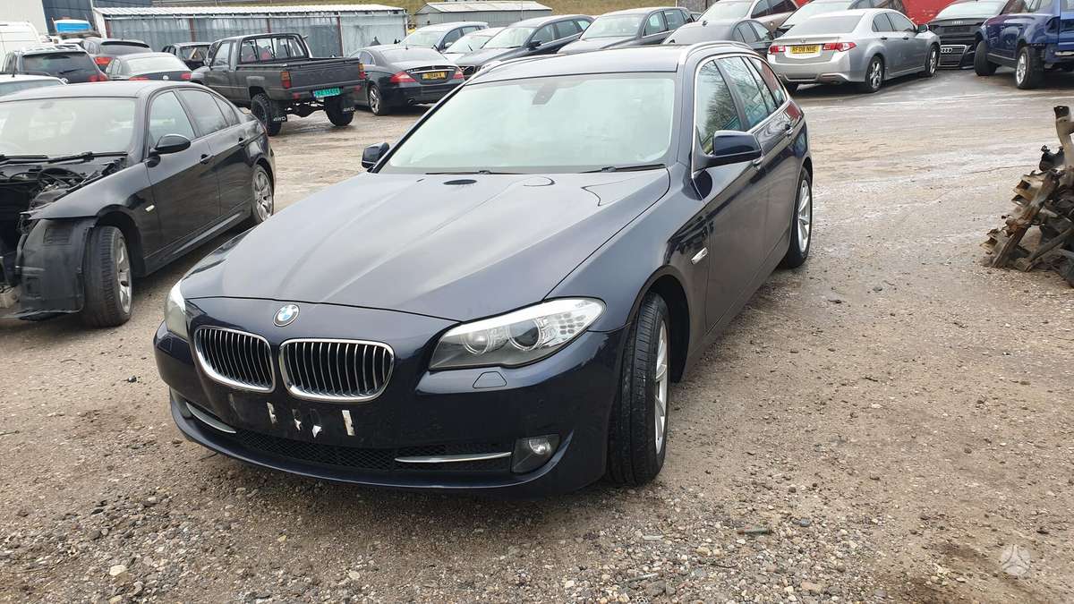 BMW 525