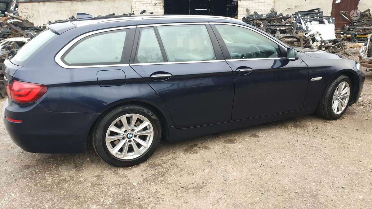BMW 525