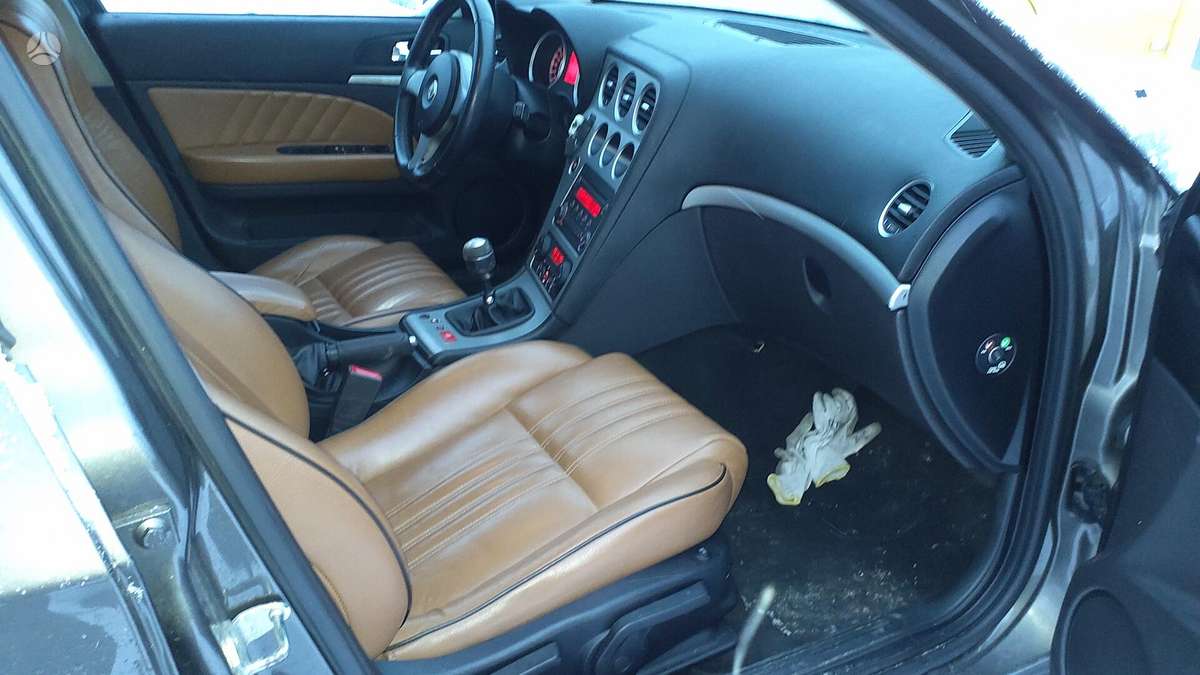 Alfa Romeo 159 по частям