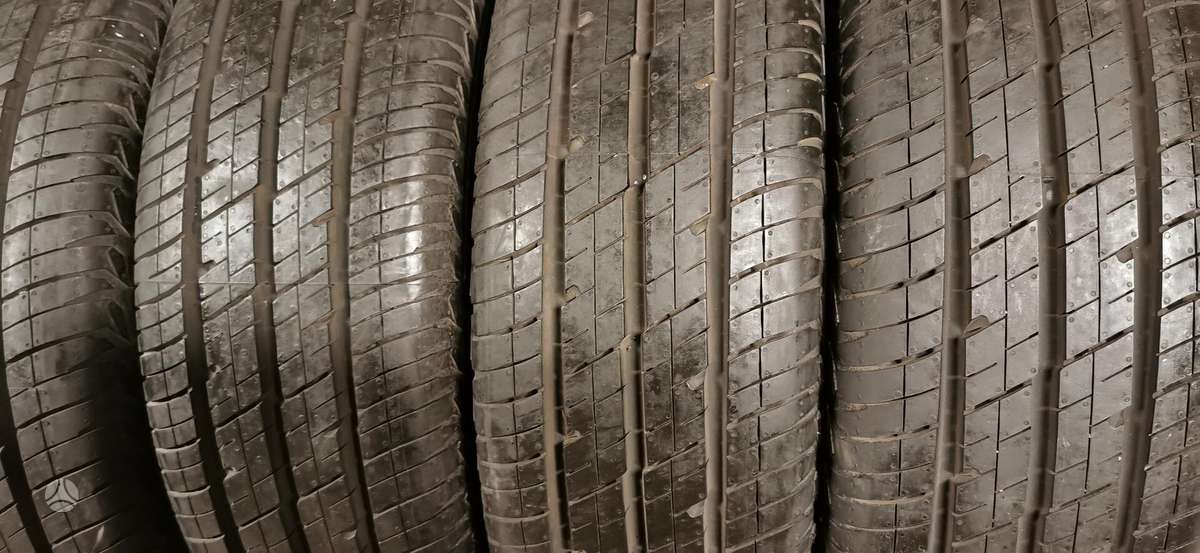 Continental, vasaras 215/75 R16