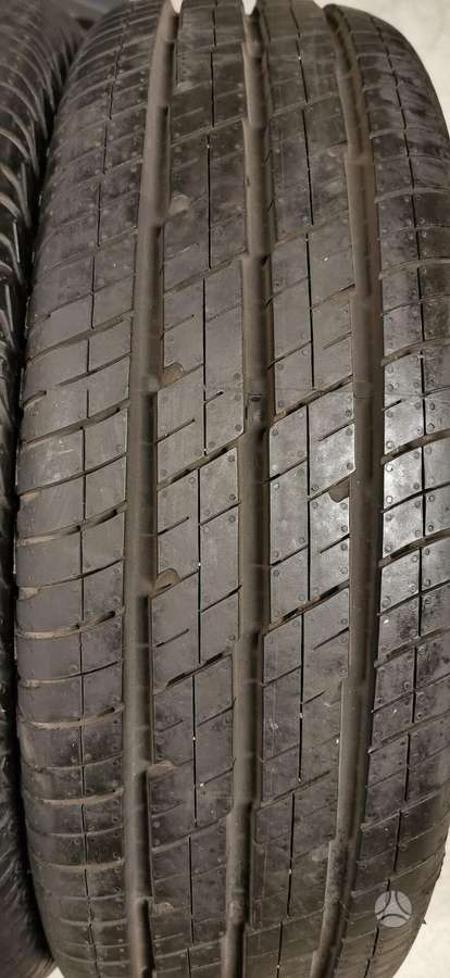 Continental, vasaras 215/75 R16