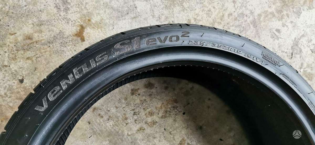 Hankook, summer 235/35 R19