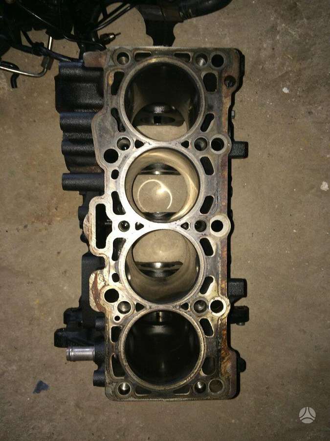 Audi Q5, CAG ( CAGA CAGB CAGC ), engine block
