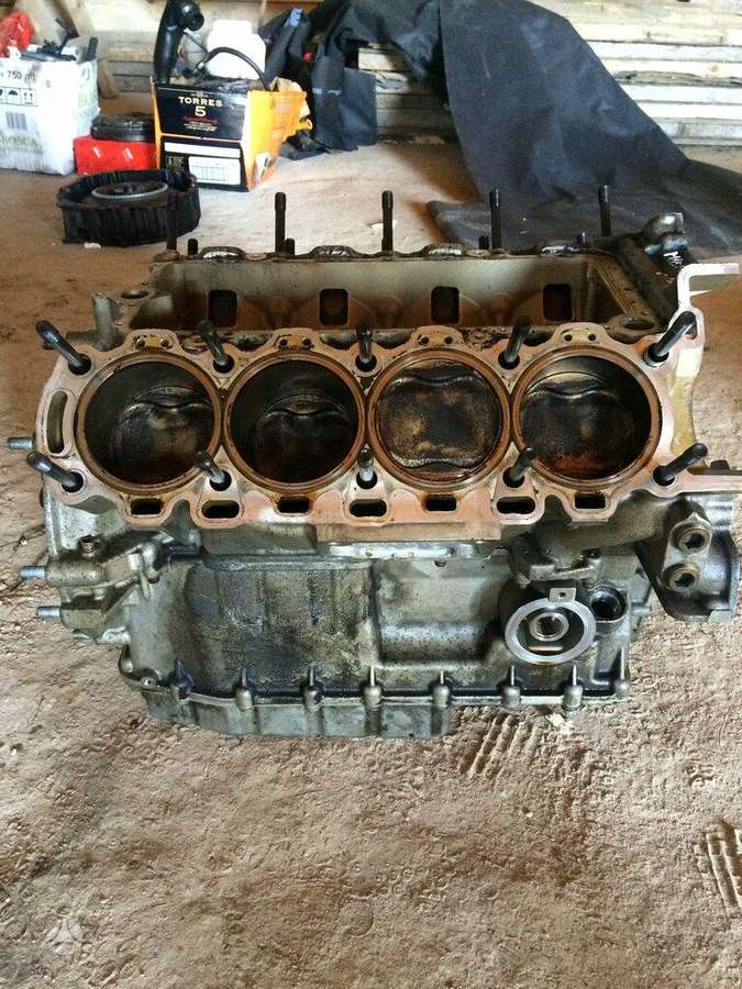 Maserati Gransport, M139, crankshaft, pistons, engine block