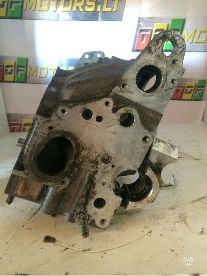 Volkswagen Golf, AUY, dzinēja galva