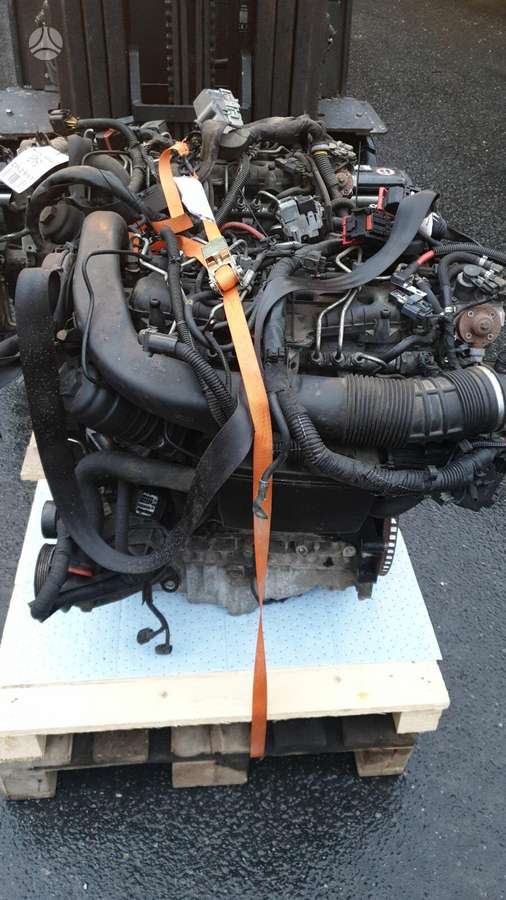 Volvo XC60, D5244 T17, engine parts