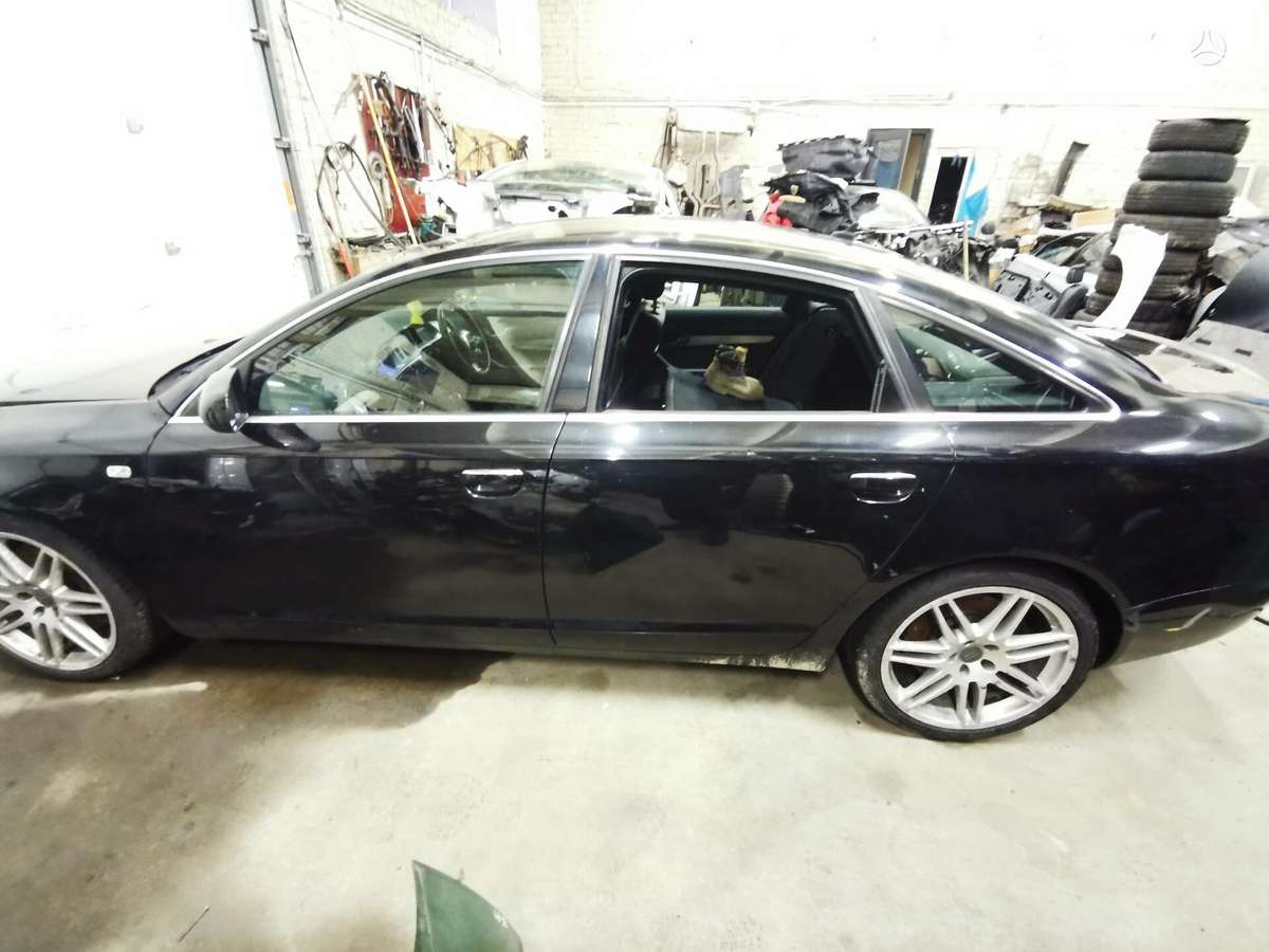 Audi A6 dalimis