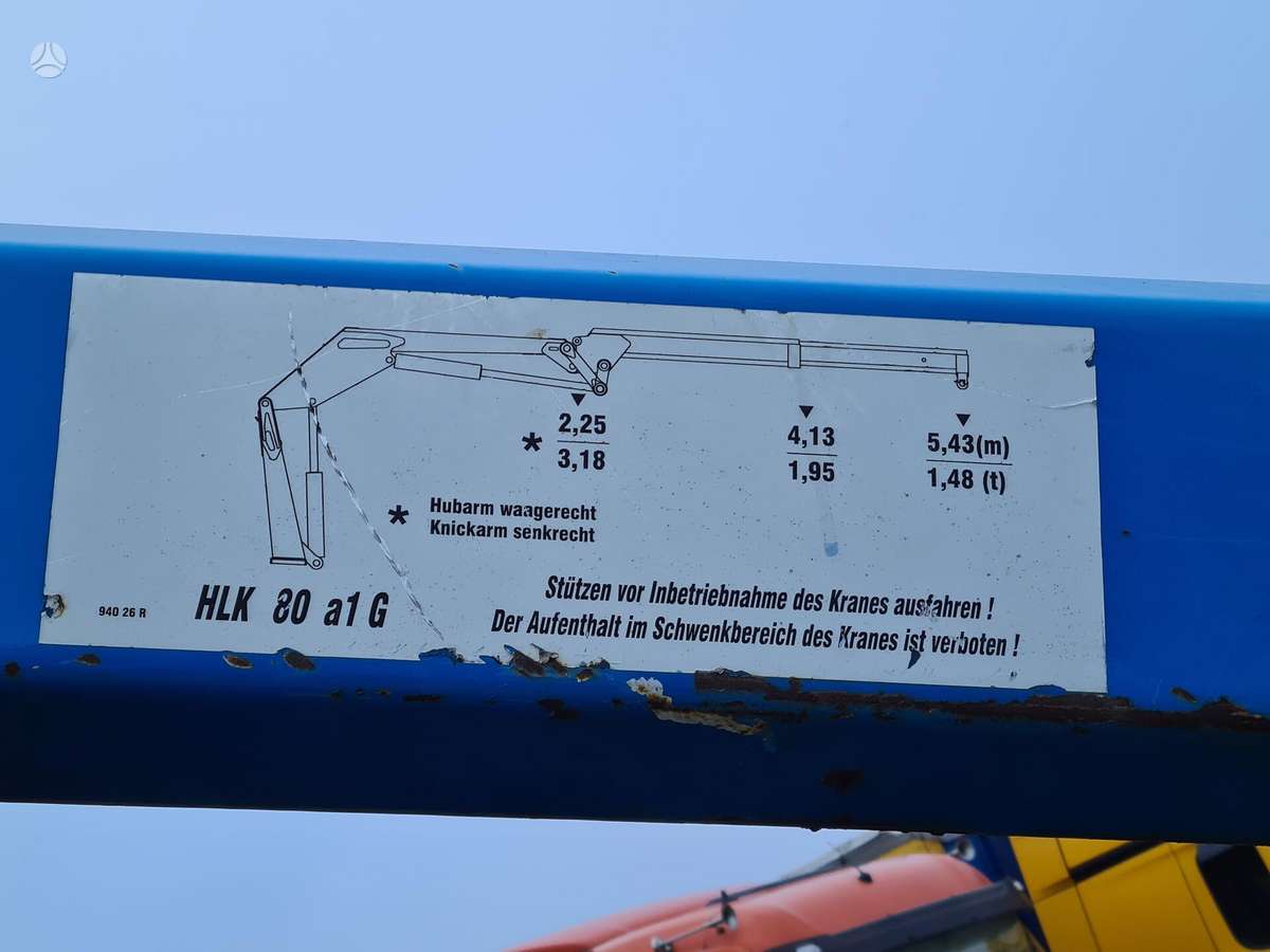 MAN 14.220, su kranu