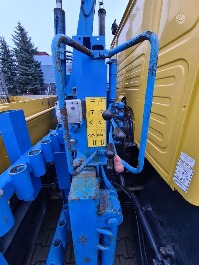MAN 14.220, crane trucks