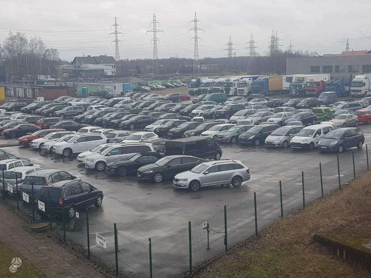 Nuomojamas plotas automobilių prekybai