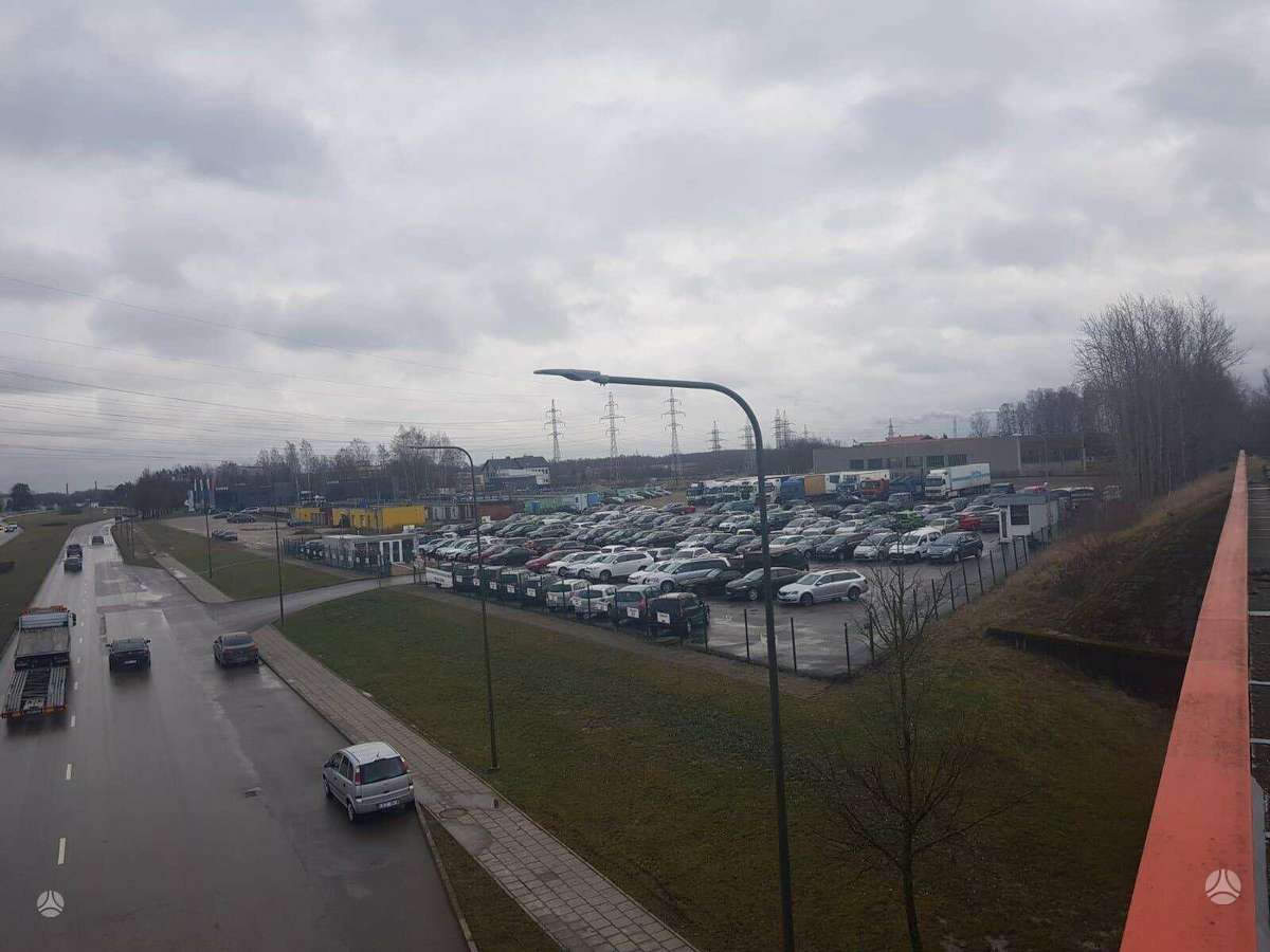 Nuomojamas plotas automobilių prekybai