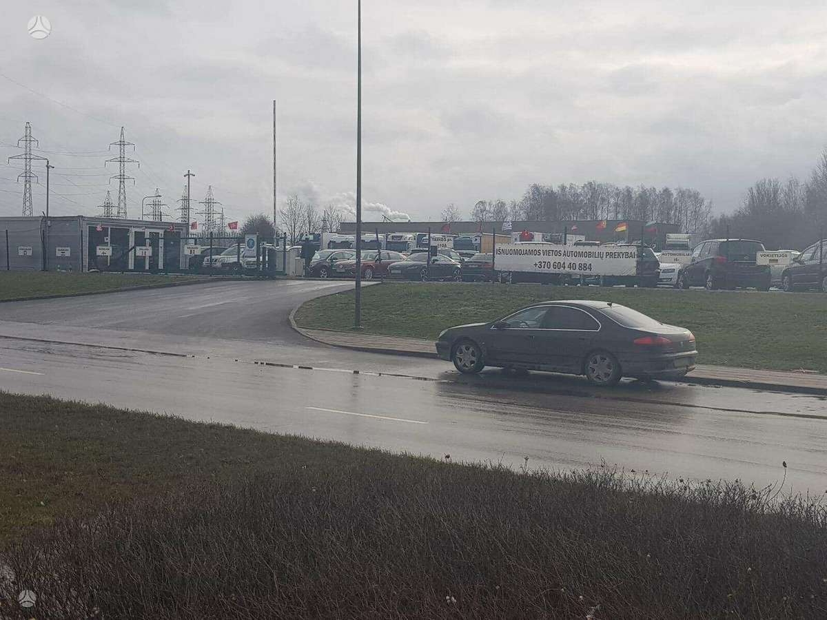 Nuomojamas plotas automobilių prekybai