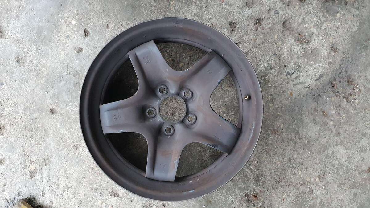 Opel Original, tērauda apzīmogoti, R16