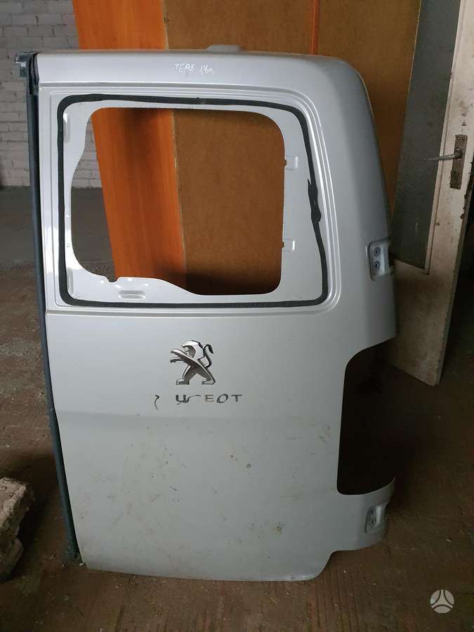 Peugeot Partner, tepee, durvis