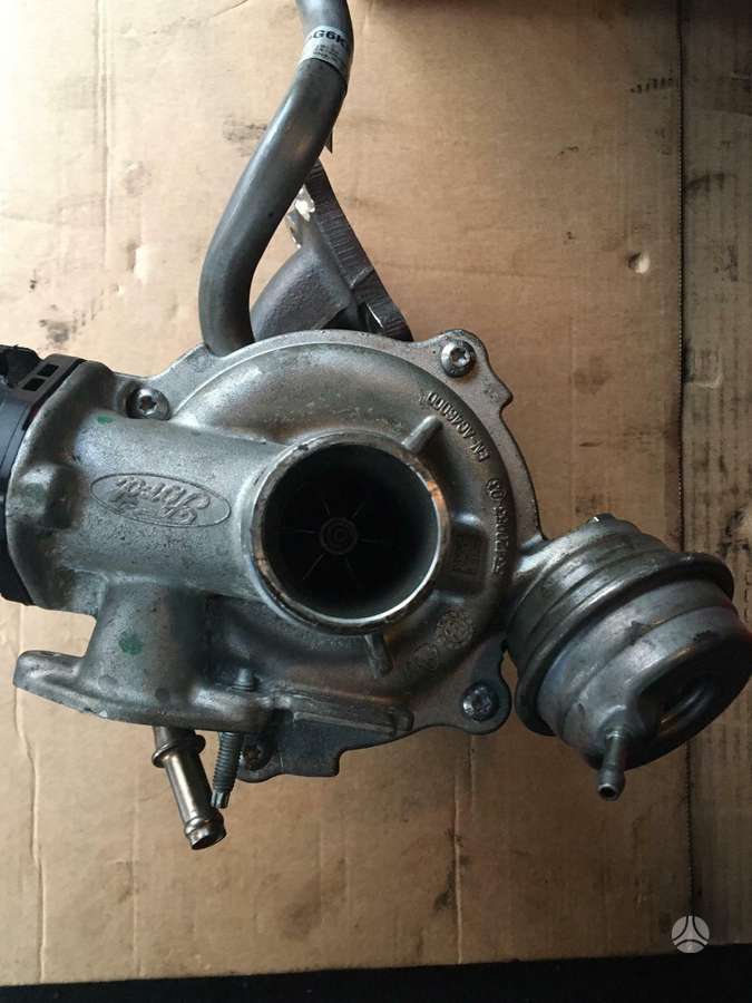 Ford Fiesta детали двигателя