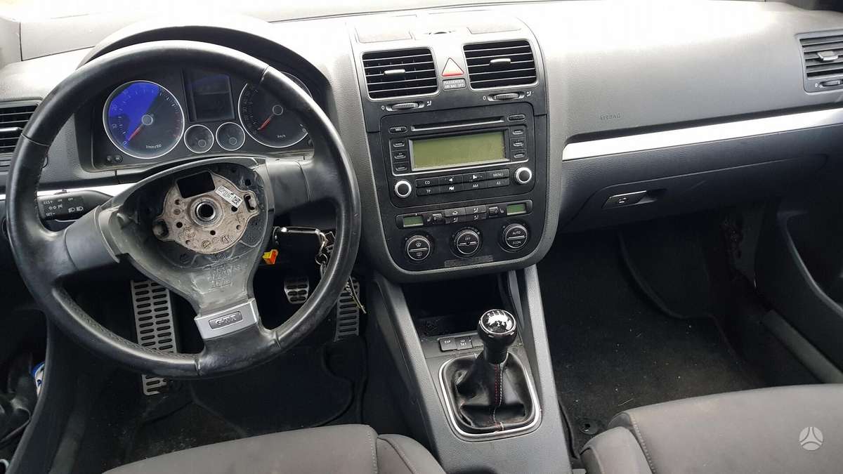 Volkswagen Golf Axx lc9z